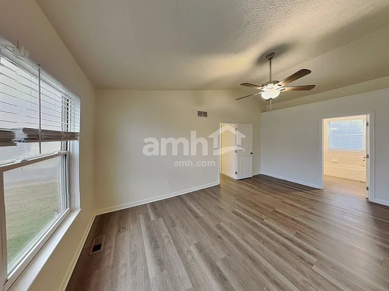 8331 Priestley Dr — Photo 8