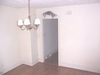 5th image of 141 Stowe Ln