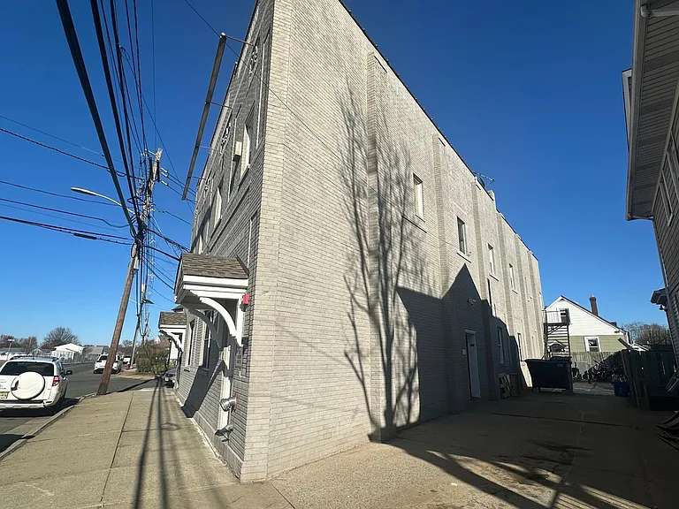 28 E Camplain Rd #2 — Photo 13