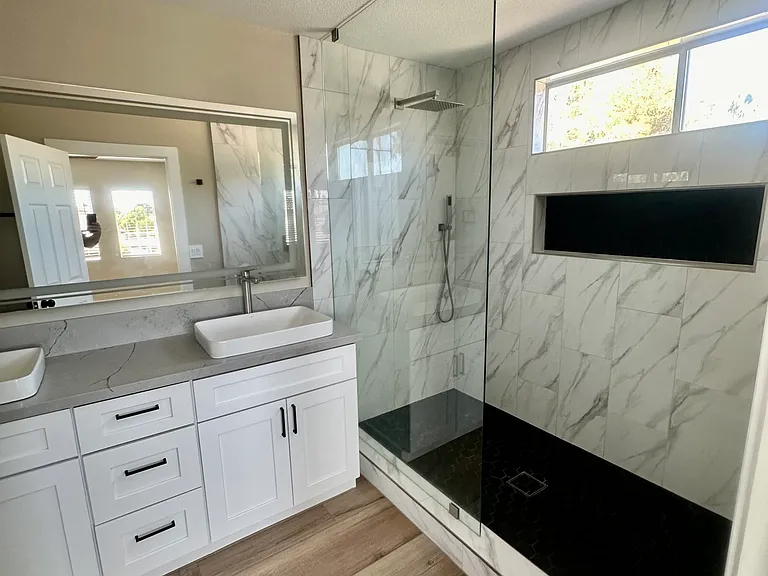 #GuardianRealty 275 Adorno Dr Green Valley Home Rental Pool primary bath walk in shower_03012025
