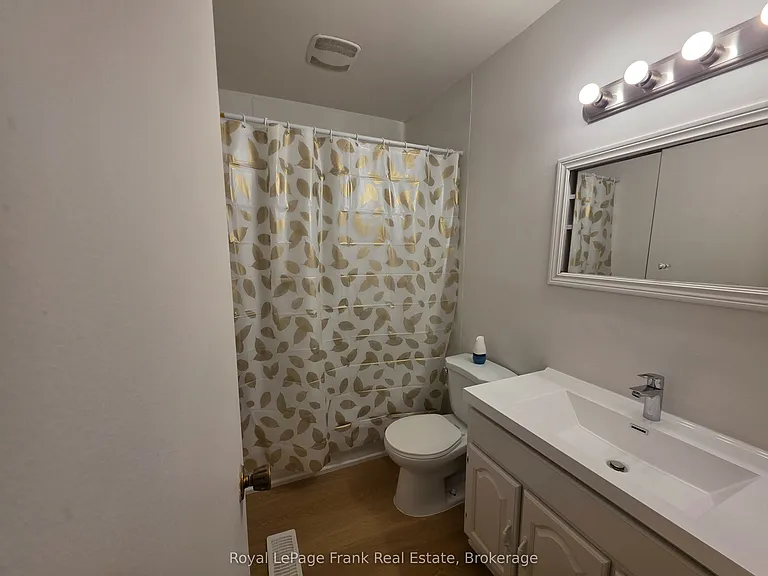 813 Zator Ave — Photo 11