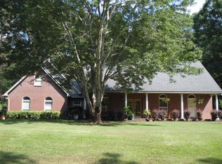 10980 Billings Ln, Collinsville, MS 39325