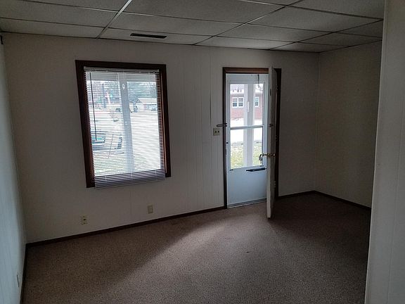 2nd image of 430 N Henderson St