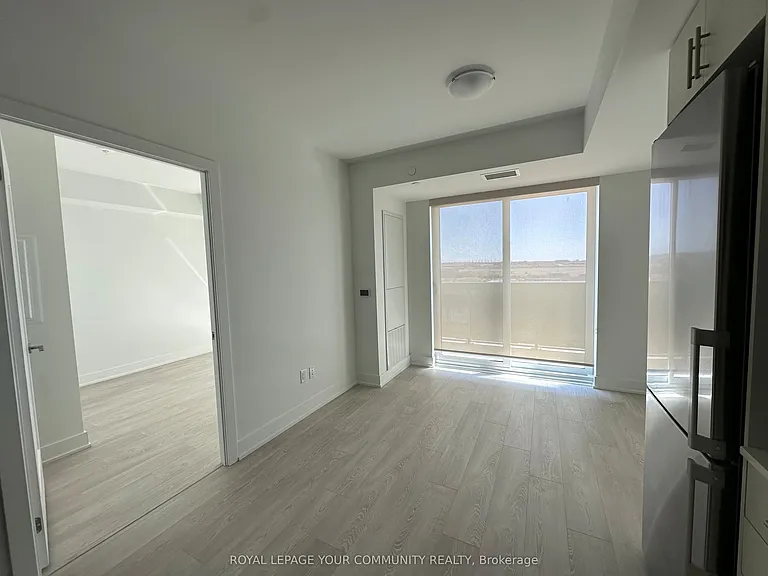 2545 Simcoe St N #2001 — Photo 15