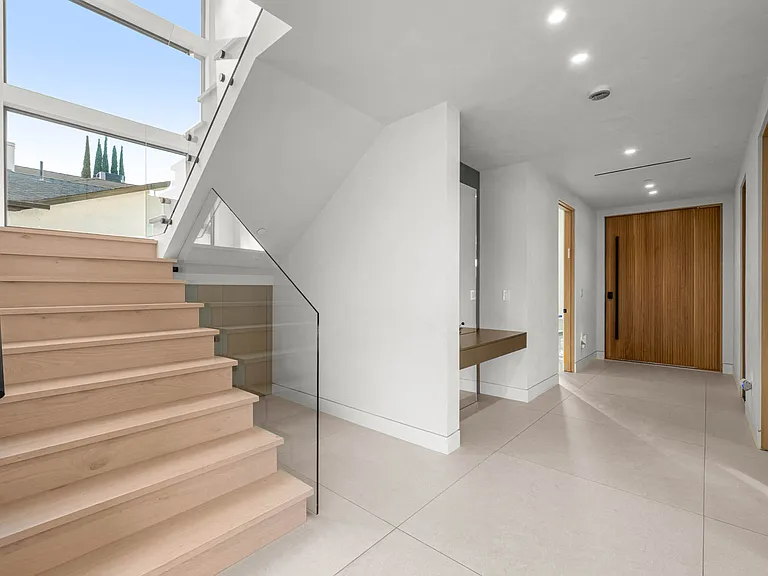 5028 Lindley Ave — Photo 24