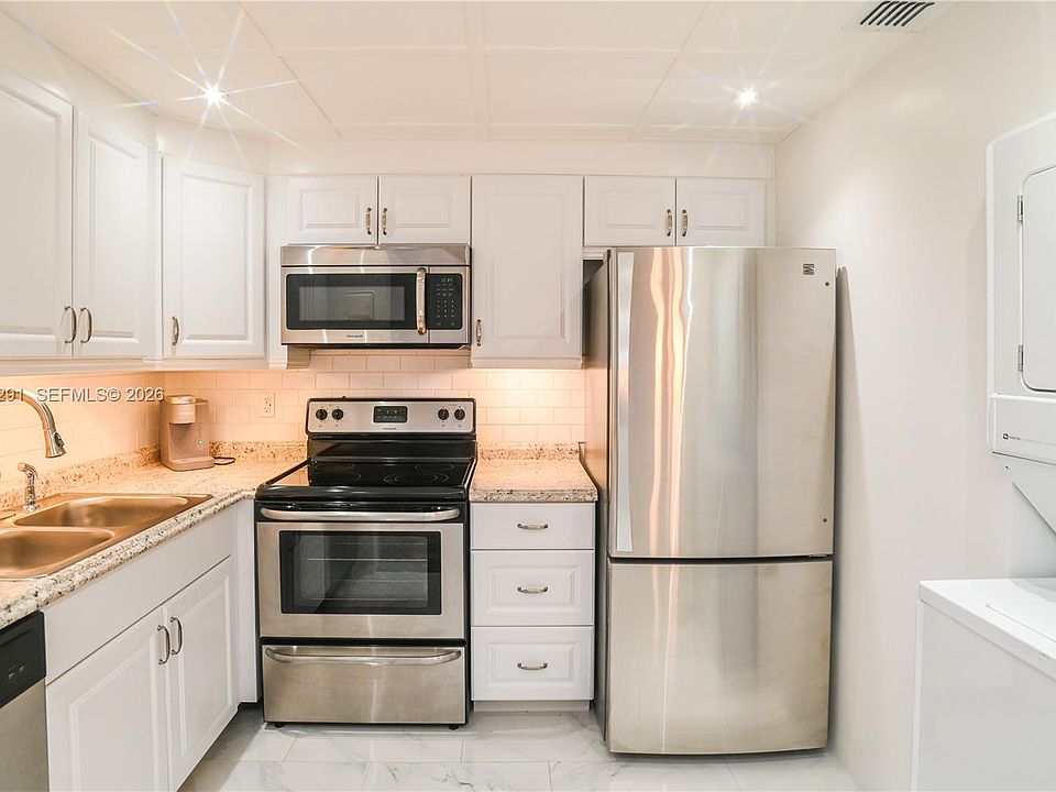 1st image of 130 Cypress Club Dr APT 324