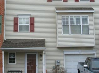 180 Country Ridge Dr, Red Lion, PA 17356