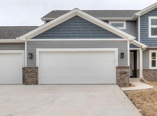 7020 N Water Oak Dr, Edwards, IL