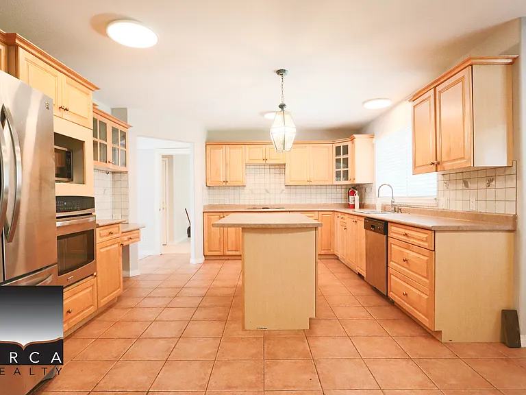 10291 Caithcart Rd — Photo 8