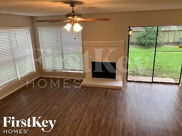15511 Evergreen Grove Dr — Photo 5