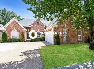 2617 Breezy Ridge Trl, Cordova, TN 38016