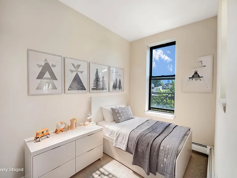 809 Park Ave #4R8 — Photo 9