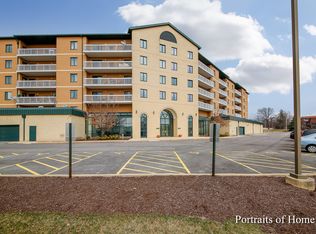 1500 S Ardmore Ave APT 304, Villa Park, IL