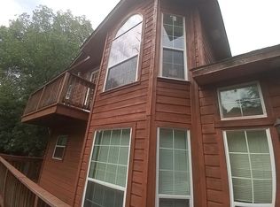 48 Caney Creek Dr, Huntsville, TX 77320