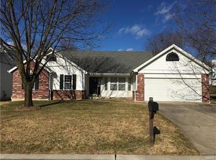 264 Barkwood Trails Dr, Saint Peters, MO 63376