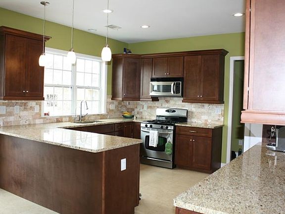3rd image of 307 Annazanes Pl