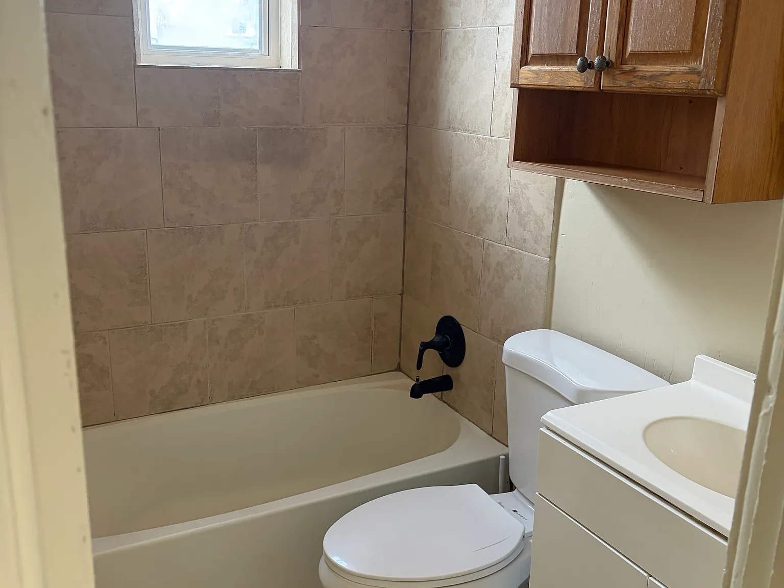 2 bed, 840 sqft, $1,395 — Photo 3