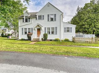 66 Pearwood Rd, Rochester, NY 14624