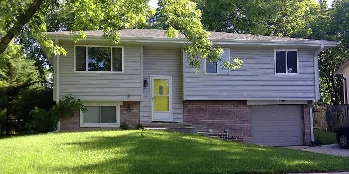 1430 W Park Ave — Photo 1