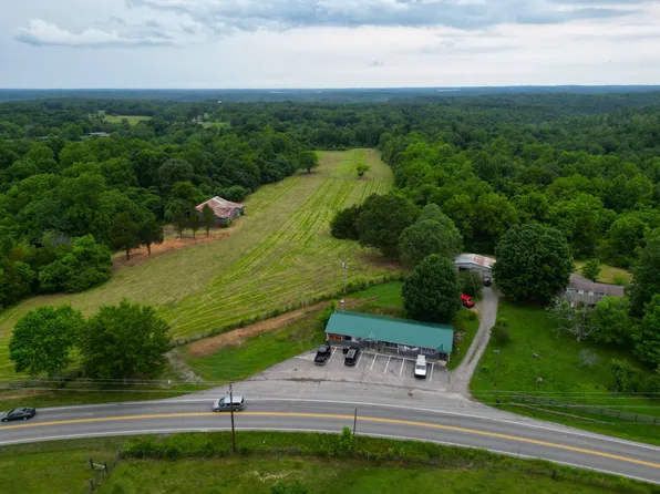1577 Bearwallow Rd, Ashland City, TN 37015
