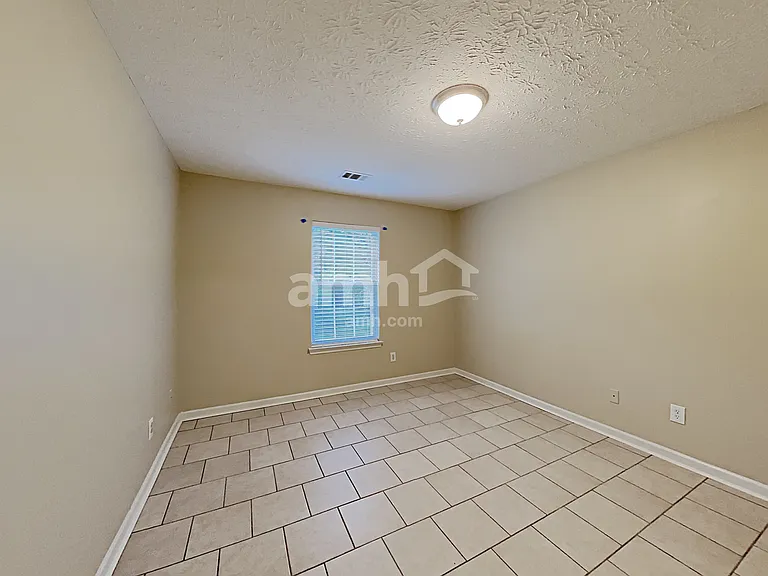 247 Rockingham Dr — Photo 16