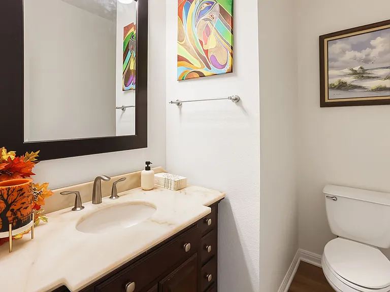 2911 Dason Ledge — Photo 8