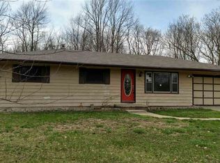 1012 S Dettman Rd, Jackson, MI 49203