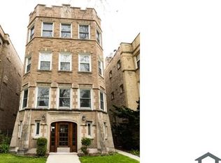 2208 W Highland Ave APT 1, Chicago, IL 60659