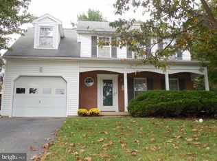 11 Buckwalter Cir, Millersville, PA