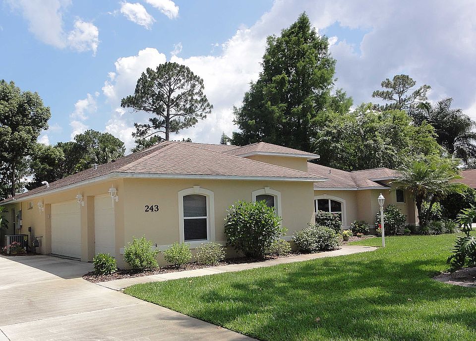 2nd image of 243 Live Oak Ln