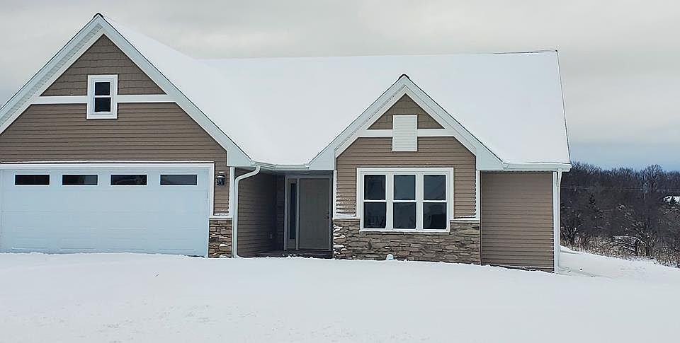 1st image of 4582 Shinnecock Ct #304