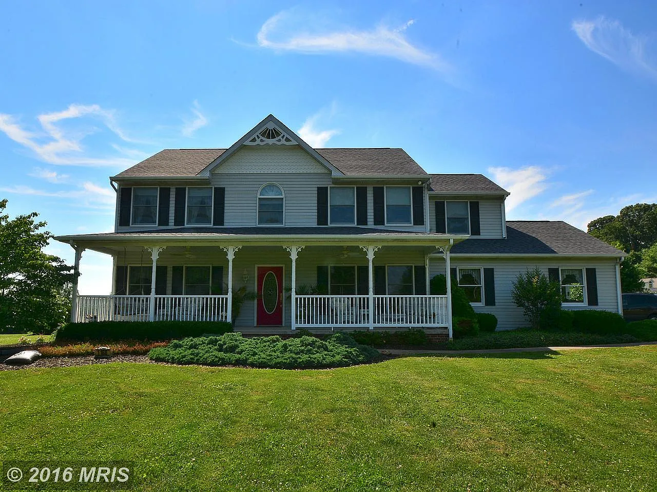 1168 Taylor Rd photo 1