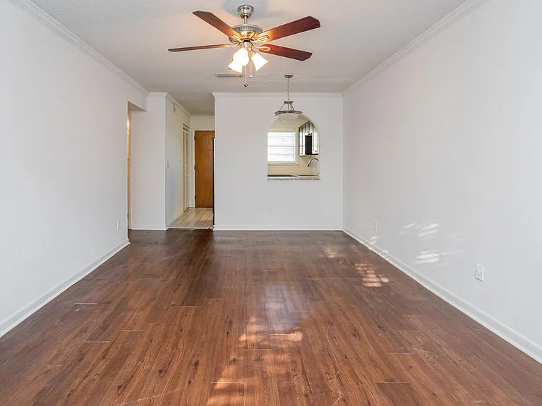 3200 Hillside Ave — Photo 22