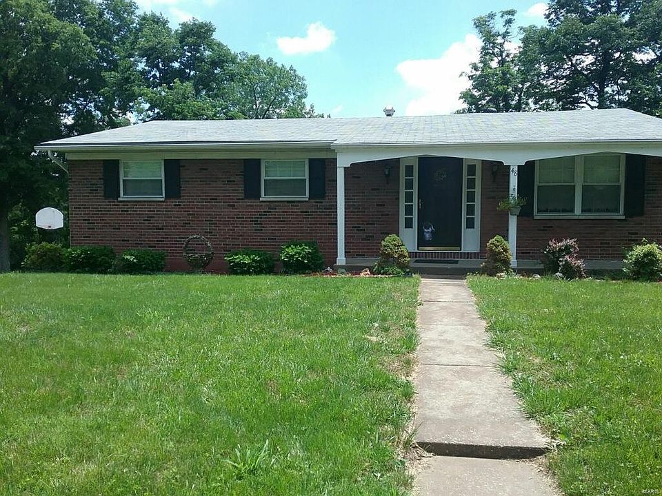 1st image of 48 Wilshire Dr