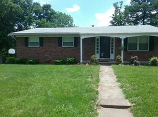 48 Wilshire Dr, Fairview Heights, IL 62208