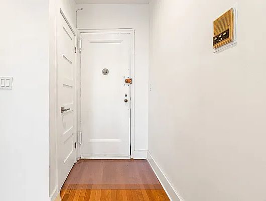 3rd image of 11135 75th Ave APT 66