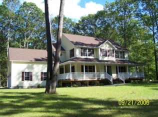 27 Evergreen Dr, Tolland, CT 06084
