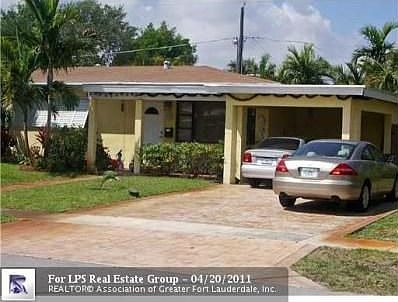 1st image of 1811 SW 23rd Ter