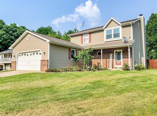 98 Spring Gln, Collinsville, IL 62234