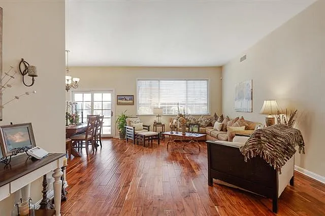 6188 Evangeline Dr — Photo 6