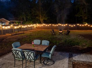 1033 S Shem Dr, Mount Pleasant, SC 29464