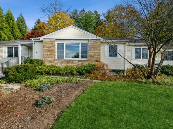 35 Hays Hill Road, Pleasantville, NY 10570