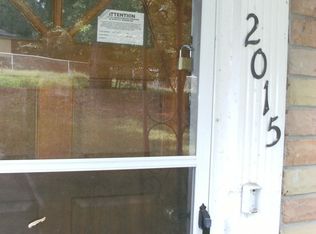 2015 Old River Rd, Ellenwood, GA 30294