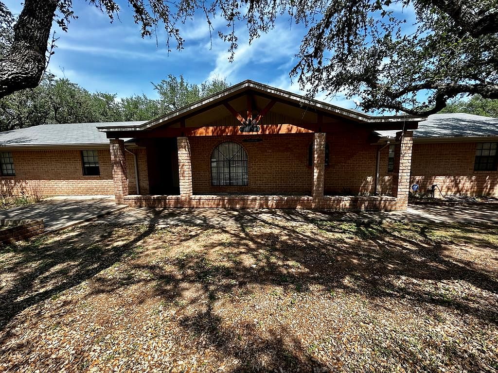 7 Windridge Dr, Beeville, TX 78102 MLS 112711 Zillow