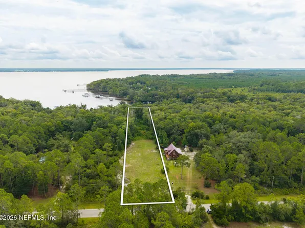 150 PIONEER Trail, Palatka, FL 32043