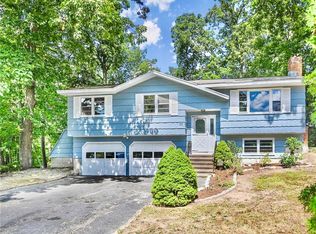 37 Bunting Rd, Seymour, CT 06483