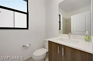 3 bed, 2.0 bath, 1630 sqft, $2,100 — Photo 3