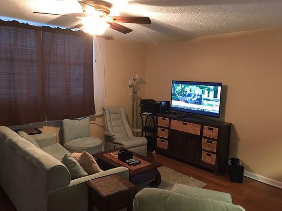 4th image of 3930 S Roosevelt Blvd #S306