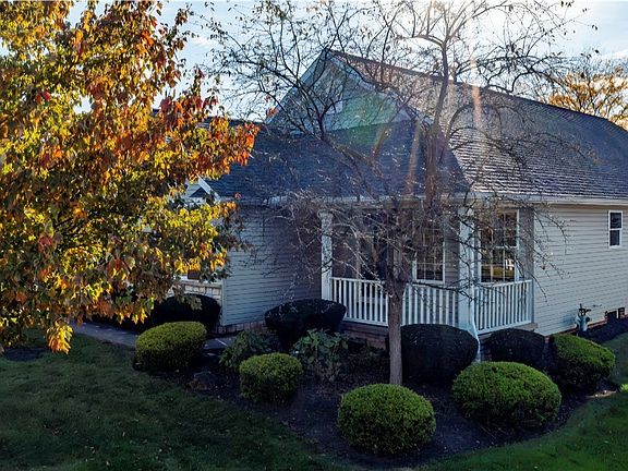 4th image of 10258 Mayapple Pl