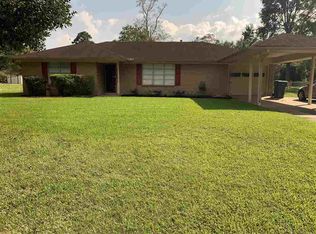 5295 McAnelly Dr, Beaumont, TX 77708